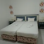 Rc Luxury Center *